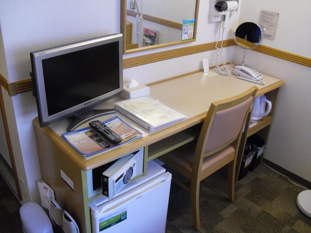 Toyoko Inn Nishitetsu Kurume Eki Higashi Guchi Exterior foto